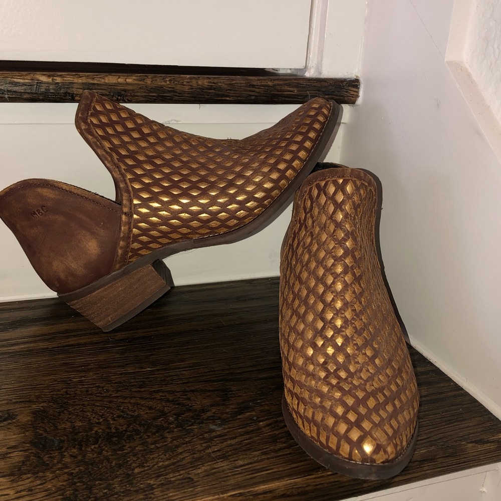 Leather booties